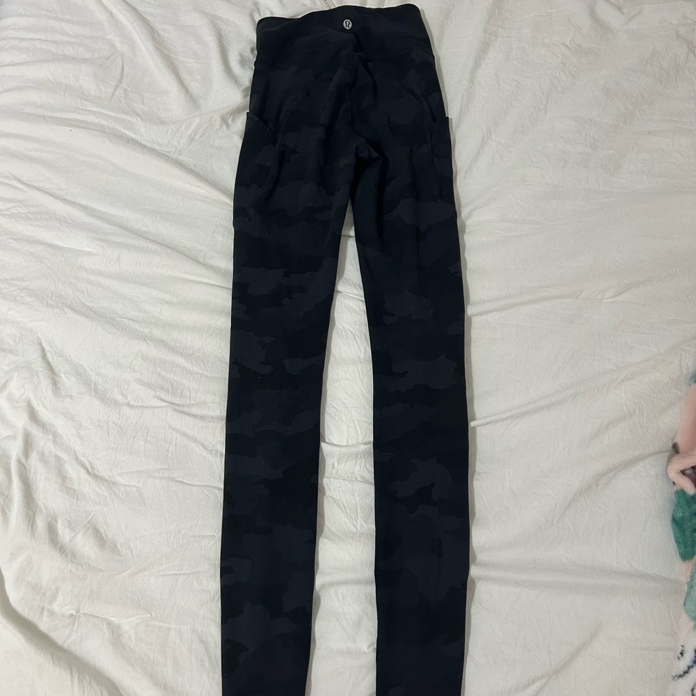 Lululemon Athletica camo leggings